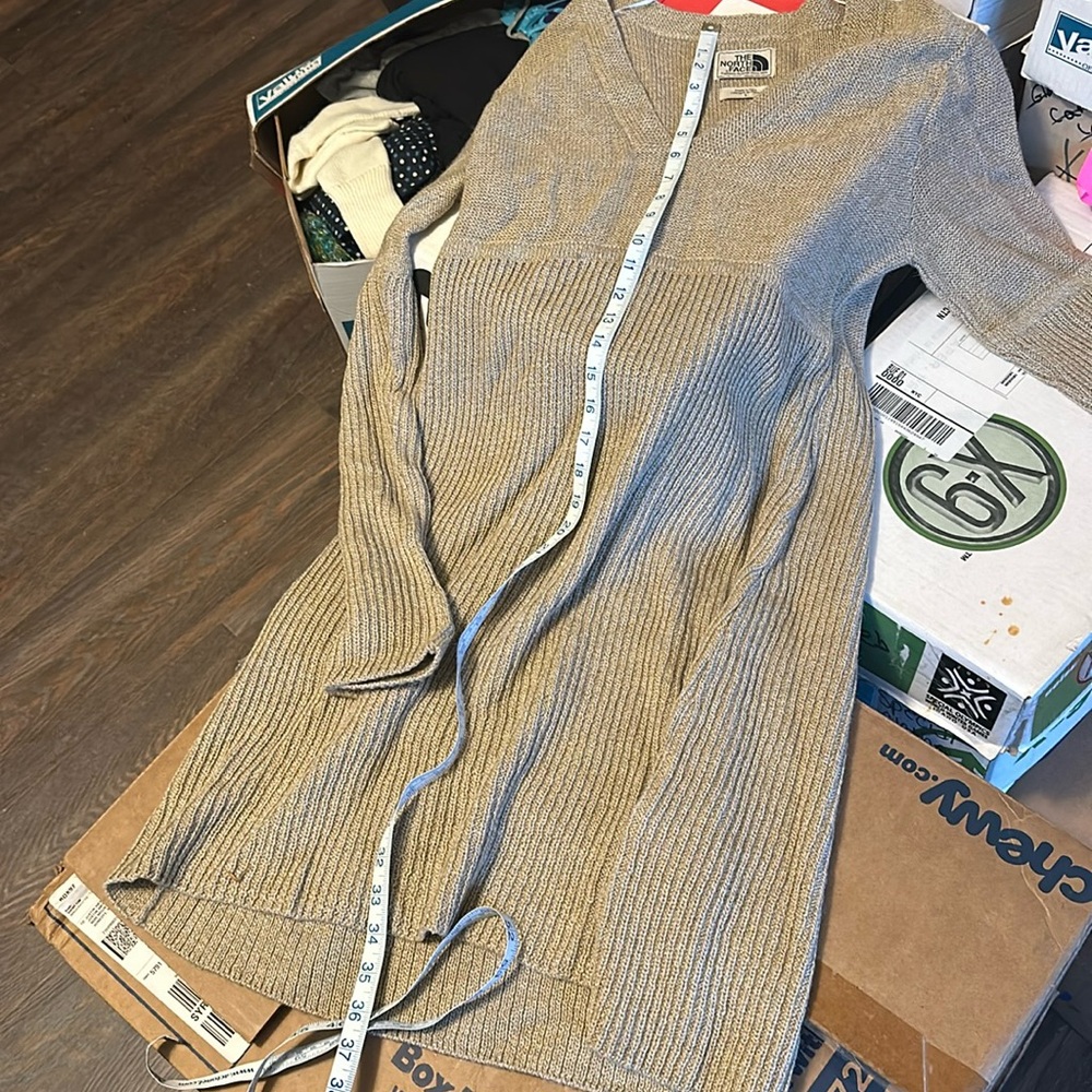 TNF Sweater Dress.🌫 - Picture 2 of 2